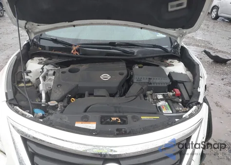 2013 Nissan Altima 2.5 Sv z USA, uszkodzony, nr VIN 1N4AL3AP7DC145989